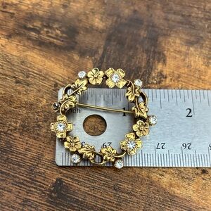 1928 Gold Floral Brooch with Crystal Accents